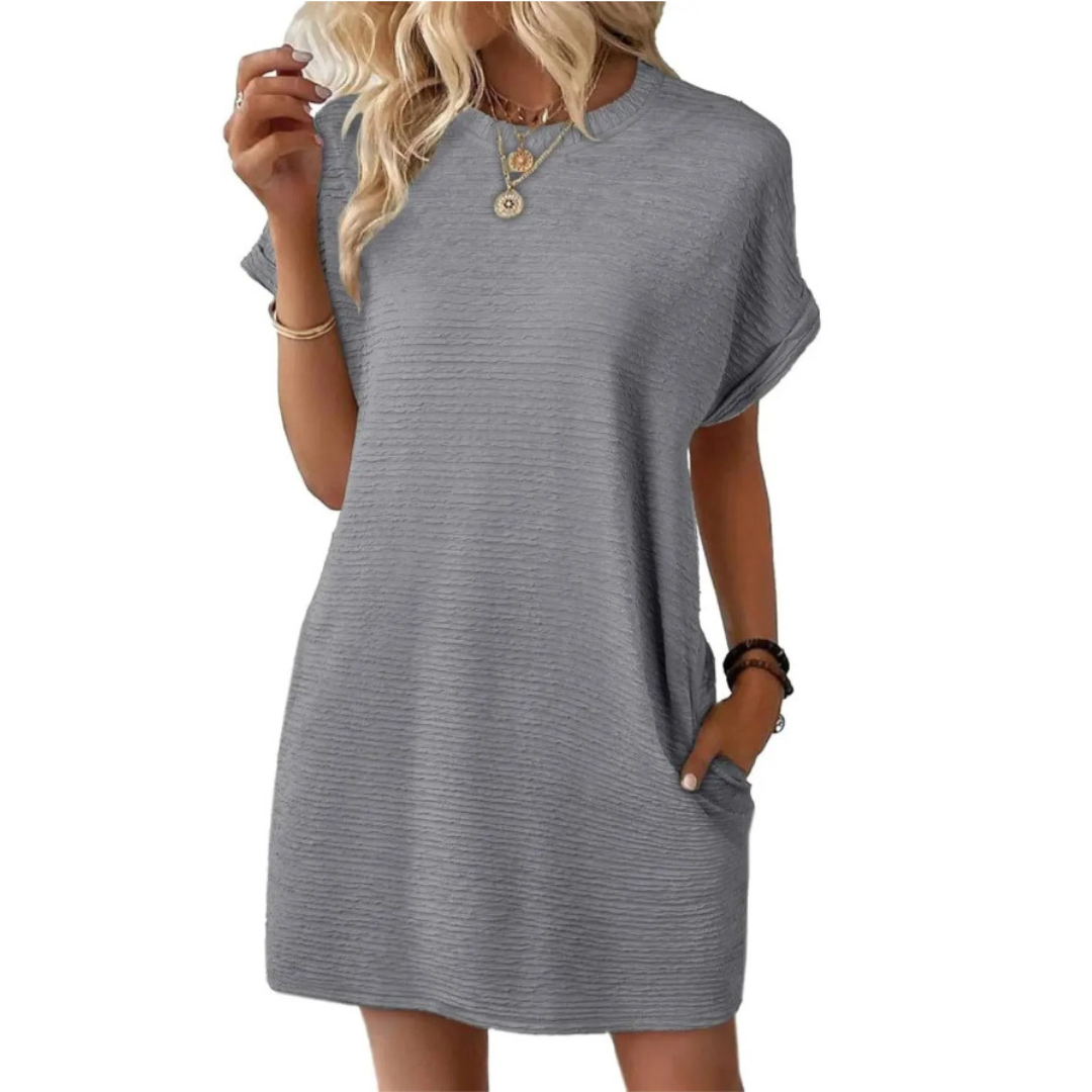 Evita | Minimalist Round Neck Dress
