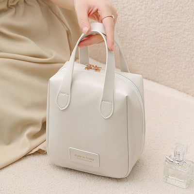 Vega | Exquisite Travel Bag