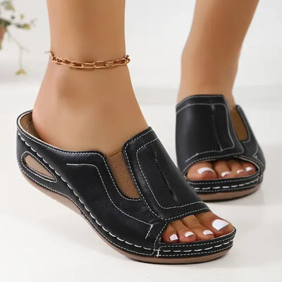 Tessa | Orthopedic sandals