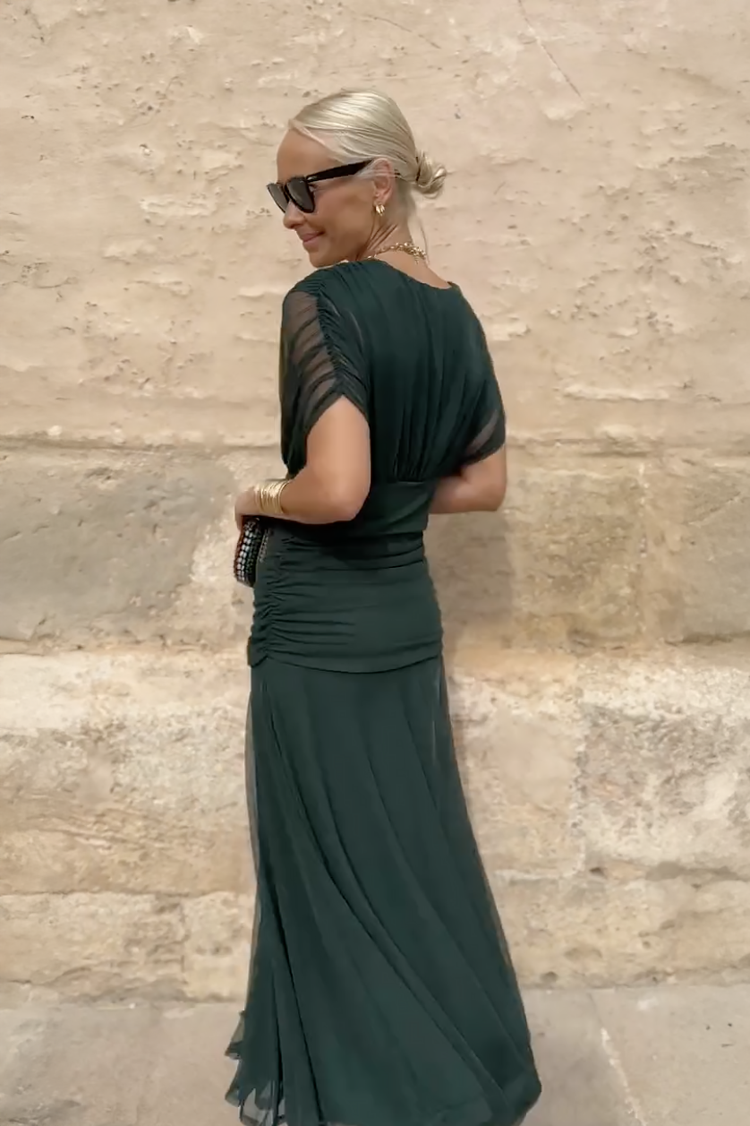 Lisa - Elegant Maxi Dress