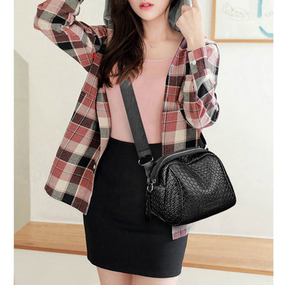 Soleil | Shell Crossbody Bag