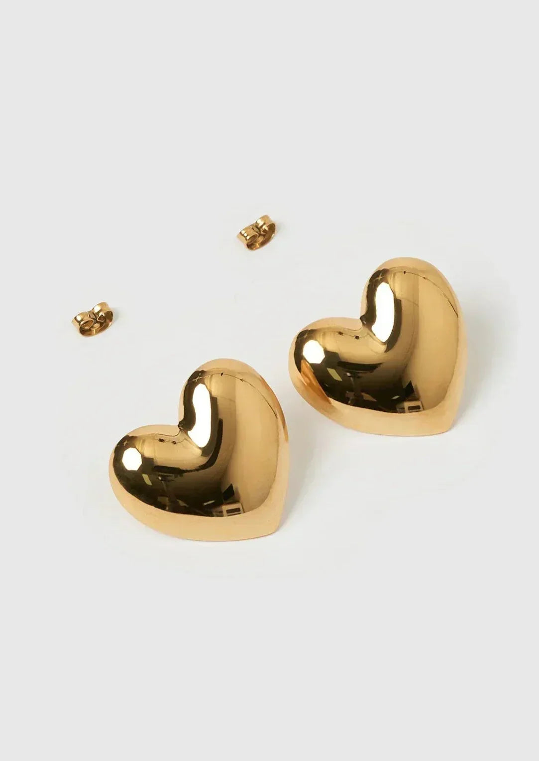 Sienna | Heart-Shaped Studs