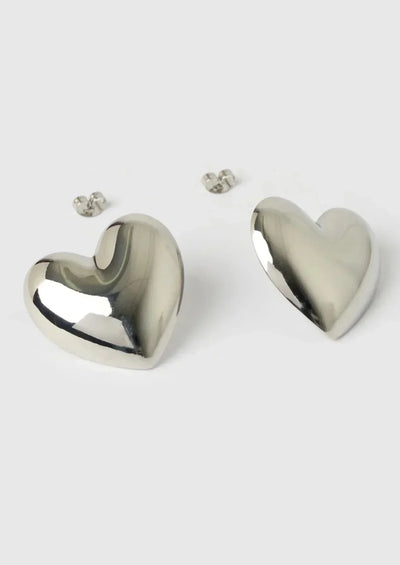 Sienna | Heart-Shaped Studs