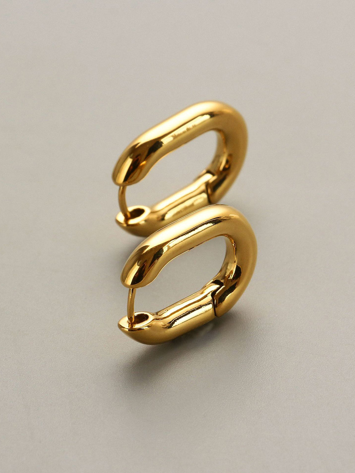 Vaelora | Mini Rectangular Earrings