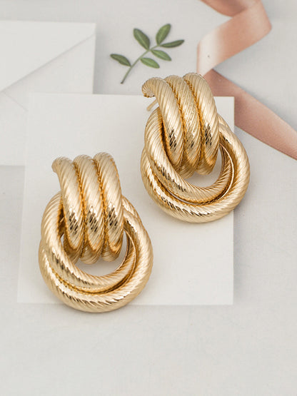 Kyrell | Textured Twisted Studs