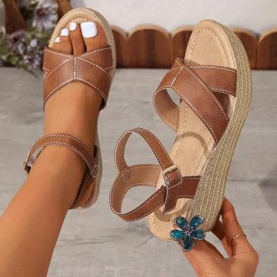 Daphnie | Wedge Sandals