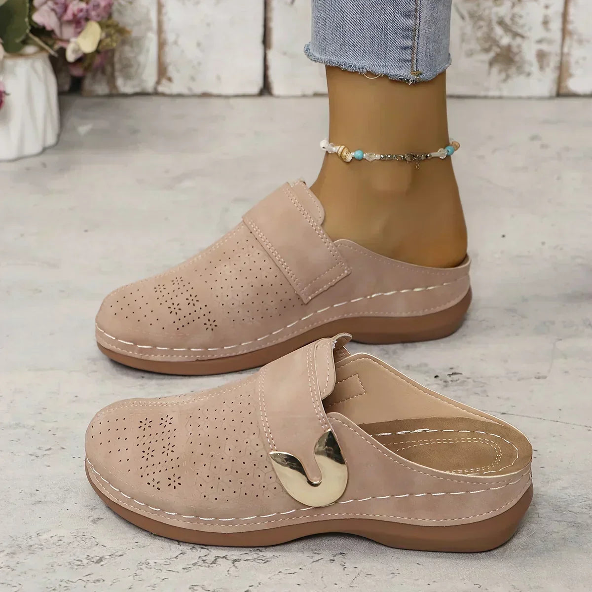 Caprielle | Chic Sandals