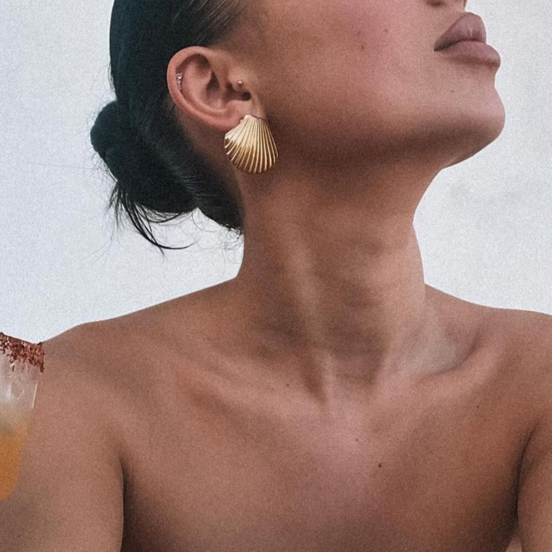 Hazel | Seashell Studs