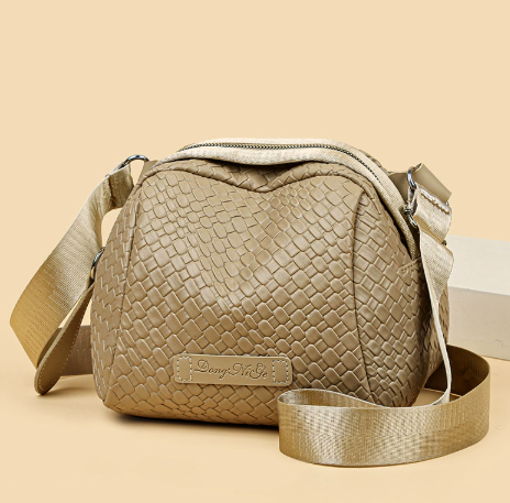 Soleil | Shell Crossbody Bag
