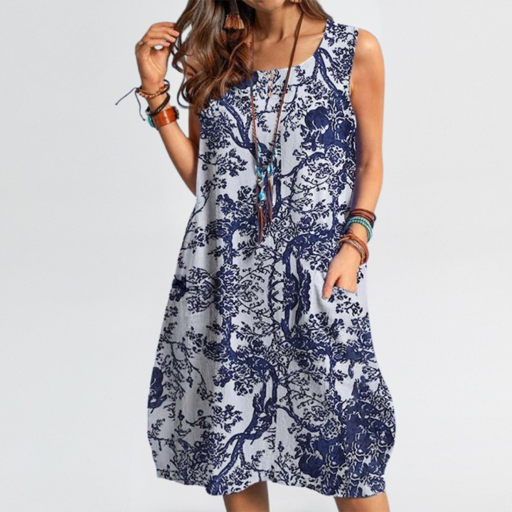 Irene | Flattering Dress