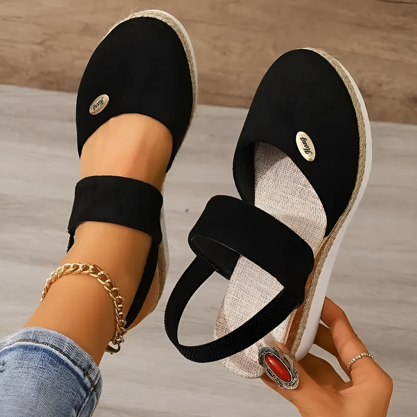 Cindy | Slip On Sandals